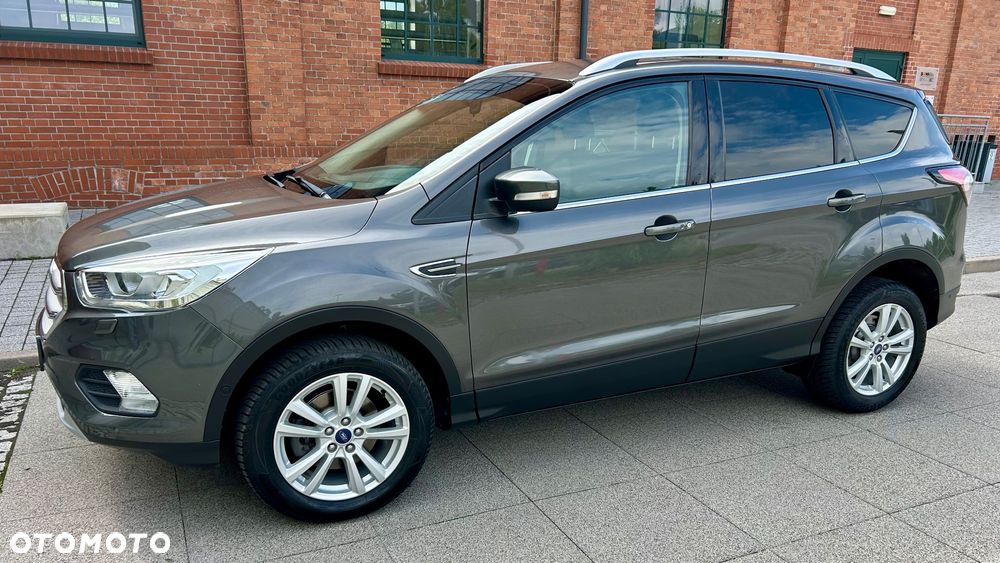 Ford Kuga - 13