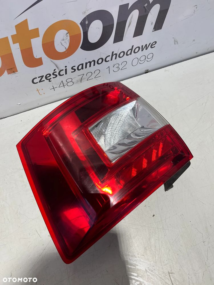 LAMPA SKODA OCTAVIA III KOMBI LED PRAWA 5E9945096A TYLNA ŁADNA - 1