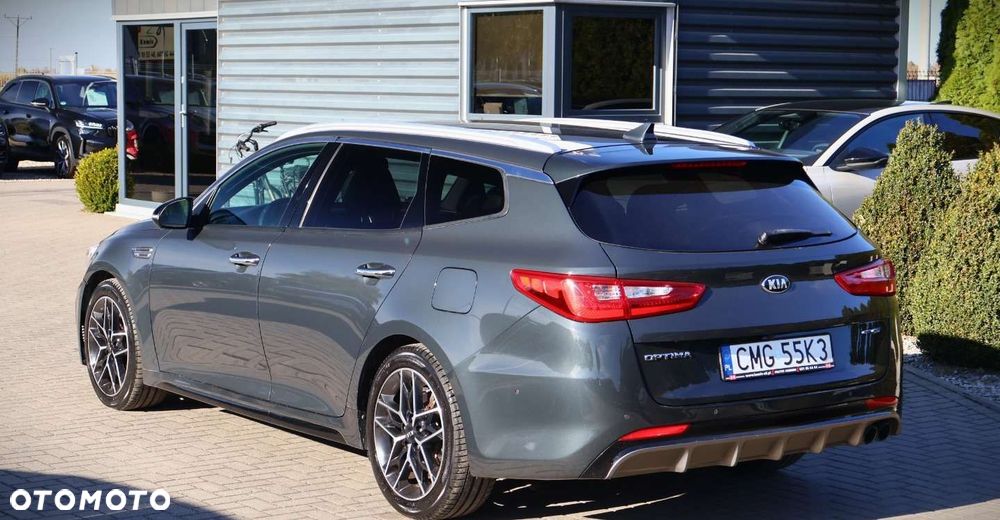 Kia Optima - 8
