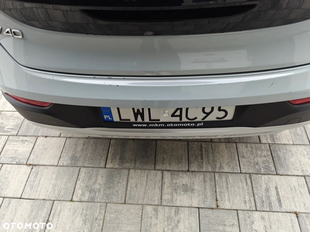 Volvo V40 D2 Drive-E Momentum - 12
