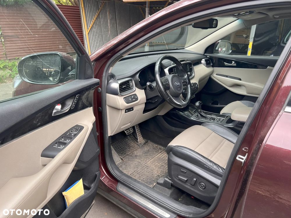 Kia Sorento 2.0 CRDI Business Line Plus - 7