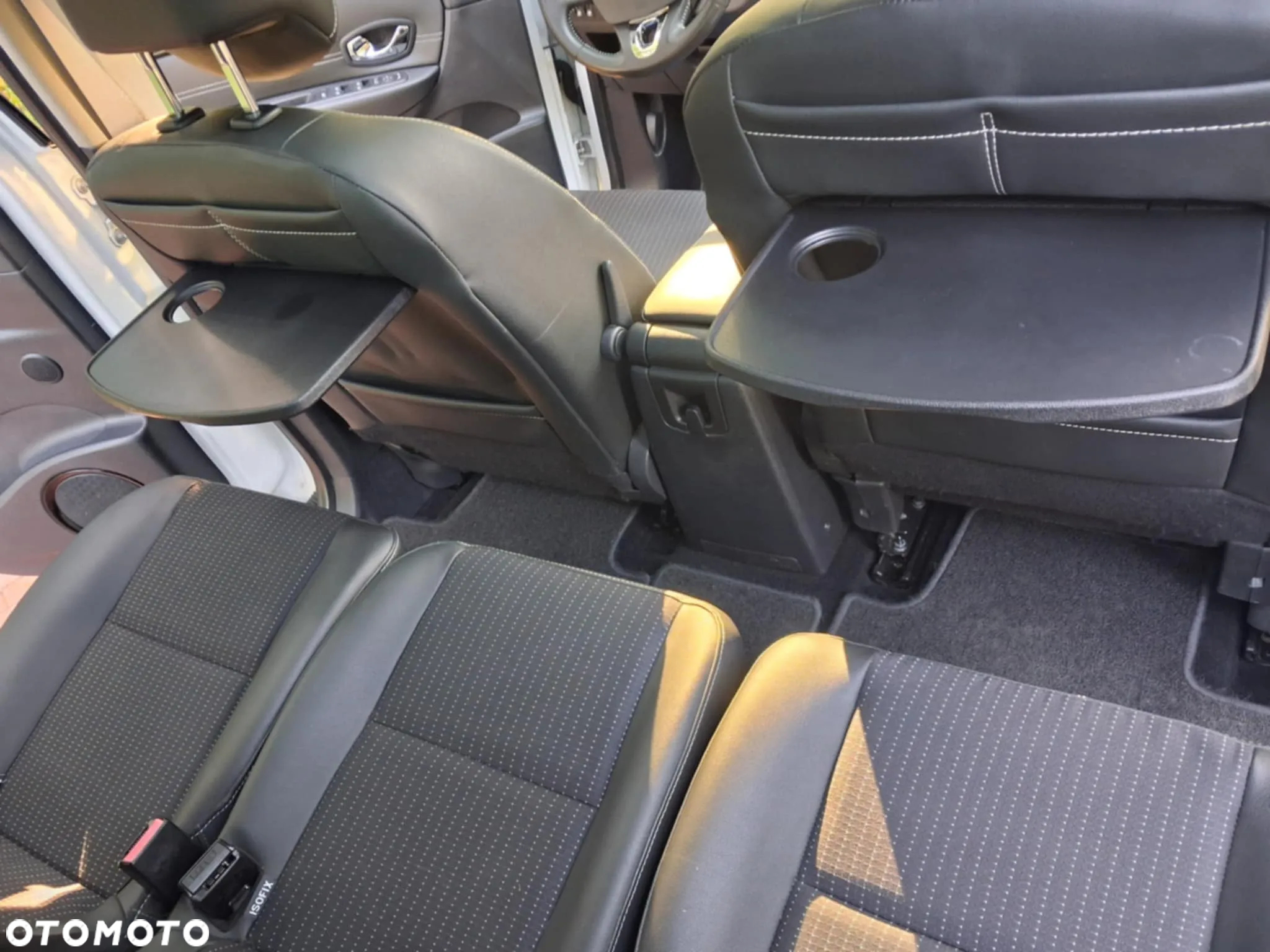 Renault Scenic 1.6 dCi Energy Bose Edition S&S - 8