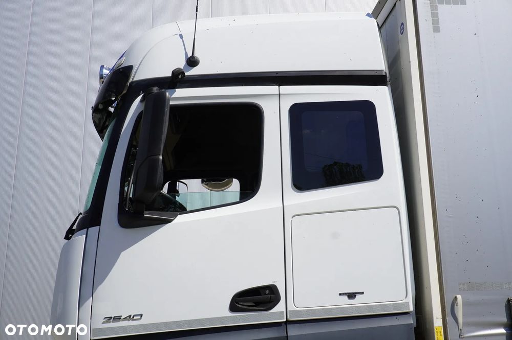 Mercedes-Benz Actros 2540 6×2 / 90 tys. km! / Firanka 18 EPAL - 18