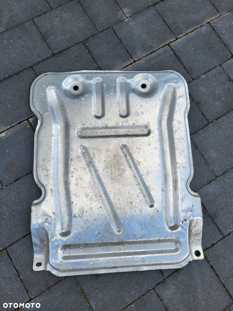 SEAT SKODA VW T-ROC OSŁONA PŁYTA SKRZYNI BIEGÓW 500825230