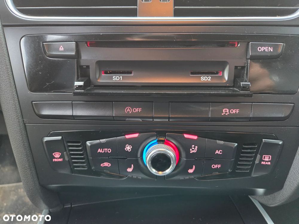 Audi A4 Avant 2.0 TDI DPF S line Sportpaket - 29