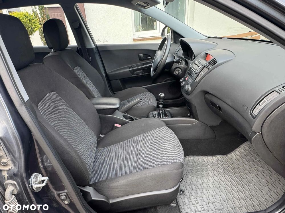 Kia Ceed Cee'd 1.6 Crdi Comfort - 8