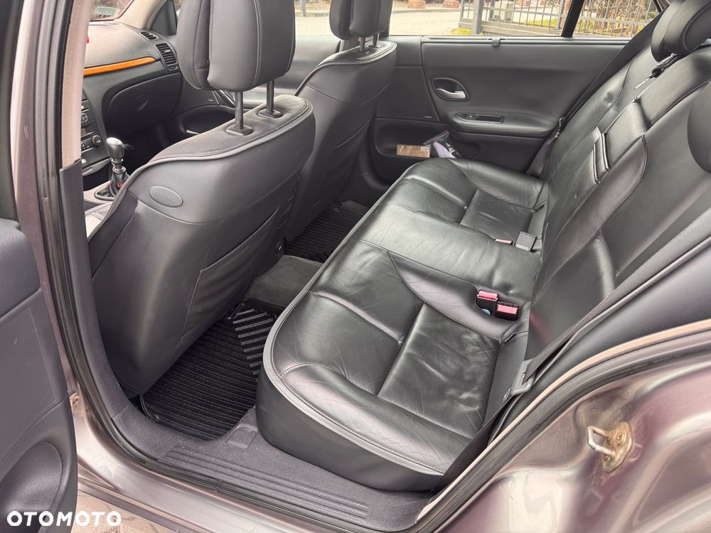 Renault Laguna 1.9 dCi FAP Initiale - 9