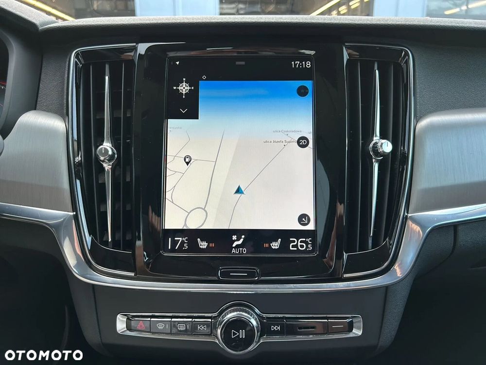 Volvo S90 D4 SCR Momentum Pro - 30