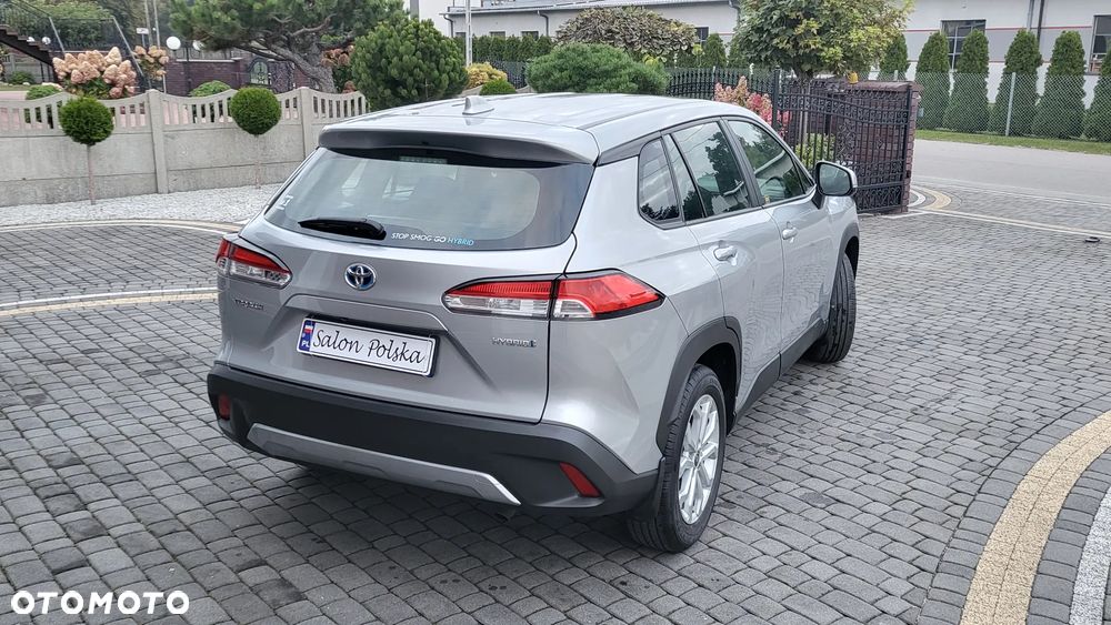 Toyota Corolla Cross 1.8 Hybrid Comfort - 18