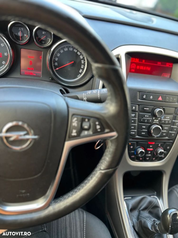 Opel Astra Sports Tourer 1.3 CDTI ECOTEC - 8