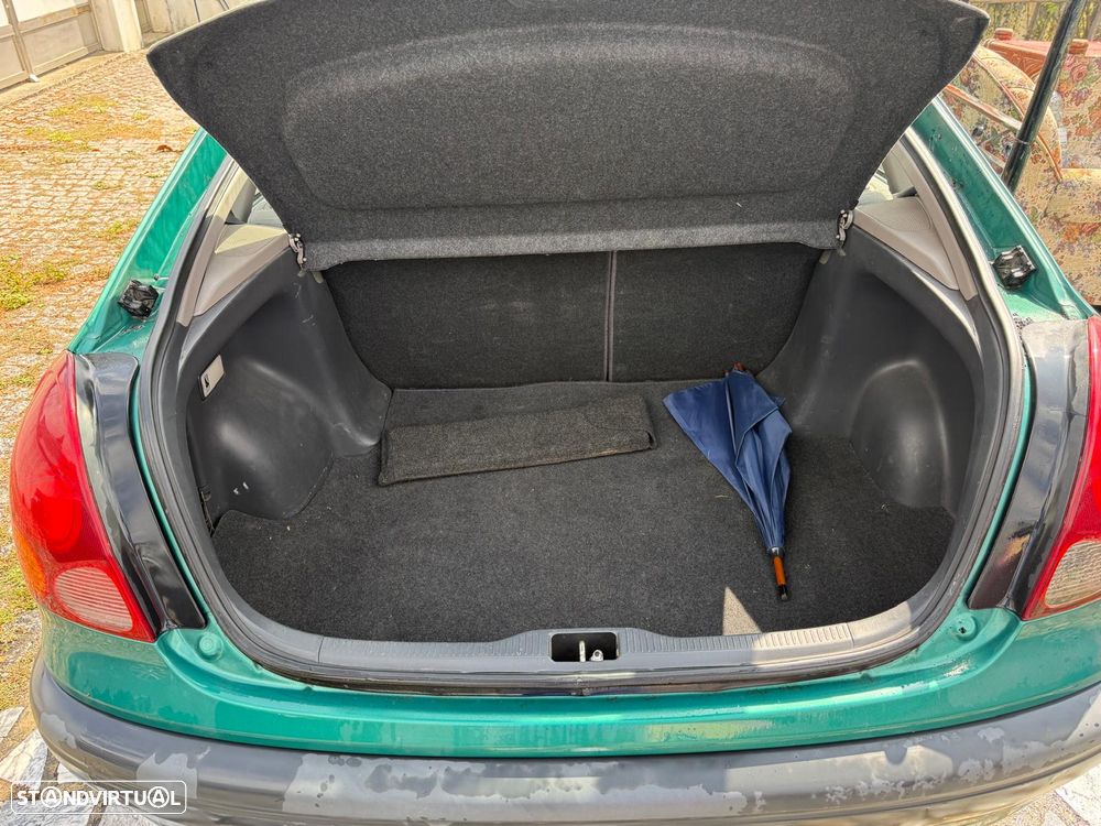 Toyota Corolla Liftback 1.3 Terra - 14