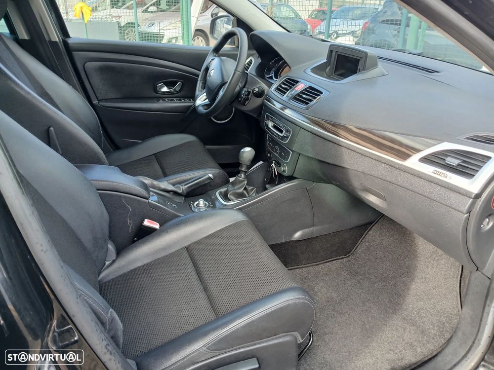 Renault Mégane Sport Tourer 1.5 dCi Dynamique CO2 Champion - 22