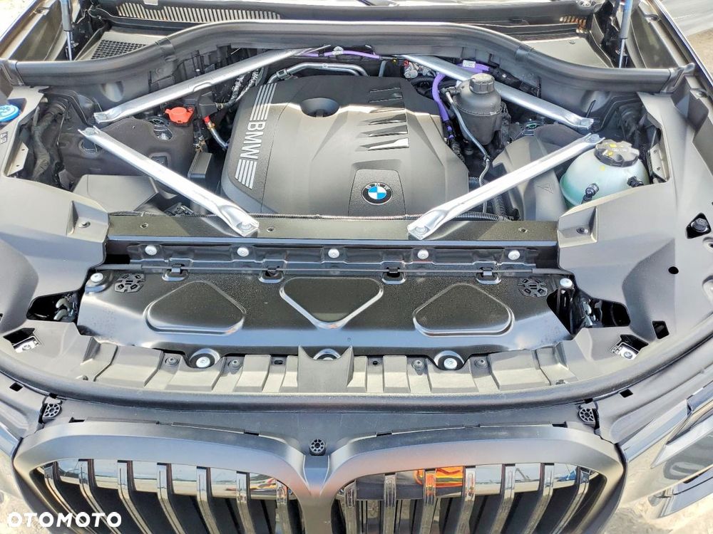 BMW X7 xDrive40i - 13
