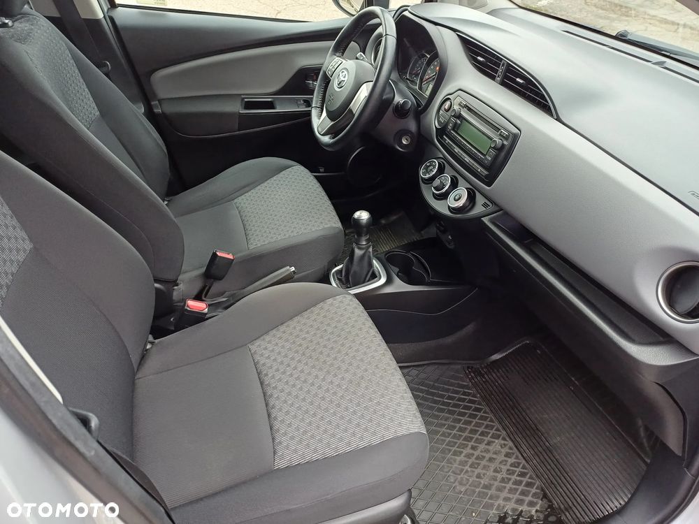 Toyota Yaris 1.0 Active EU6 - 7