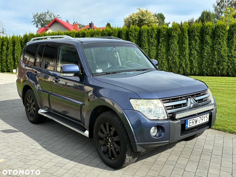 Mitsubishi Pajero - 7