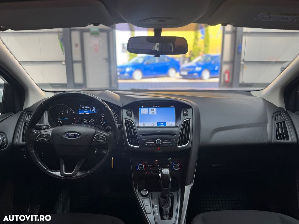 Ford Focus - 9