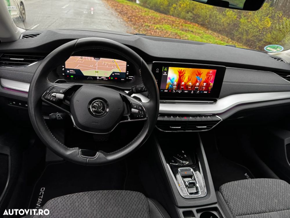 Skoda Octavia 2.0 TDI DSG Premium Edition - 21