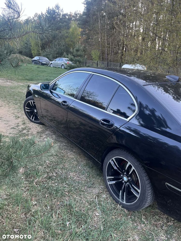 BMW Seria 7 730d - 5