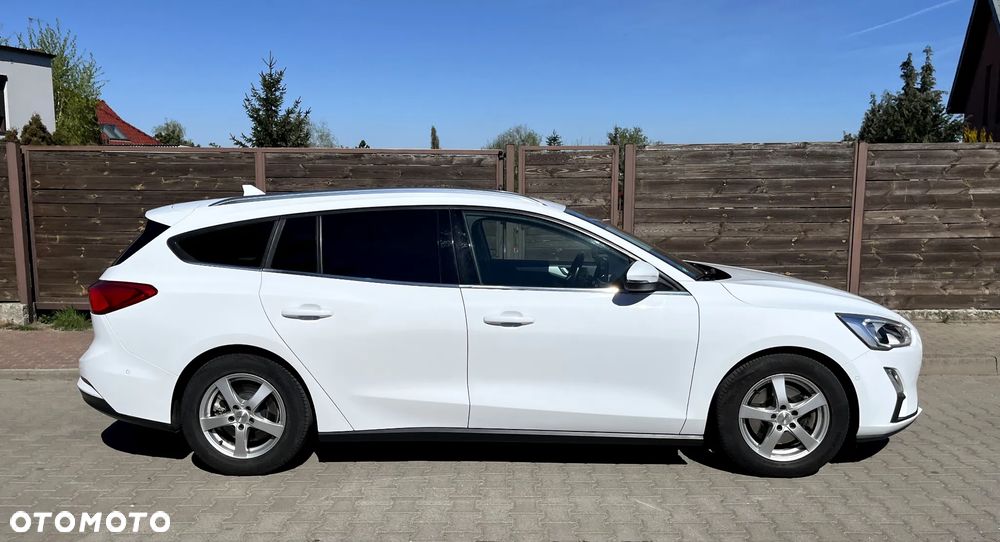Ford Focus 1.5 EcoBlue Start-Stopp-System ACTIVE DESIGN - 6