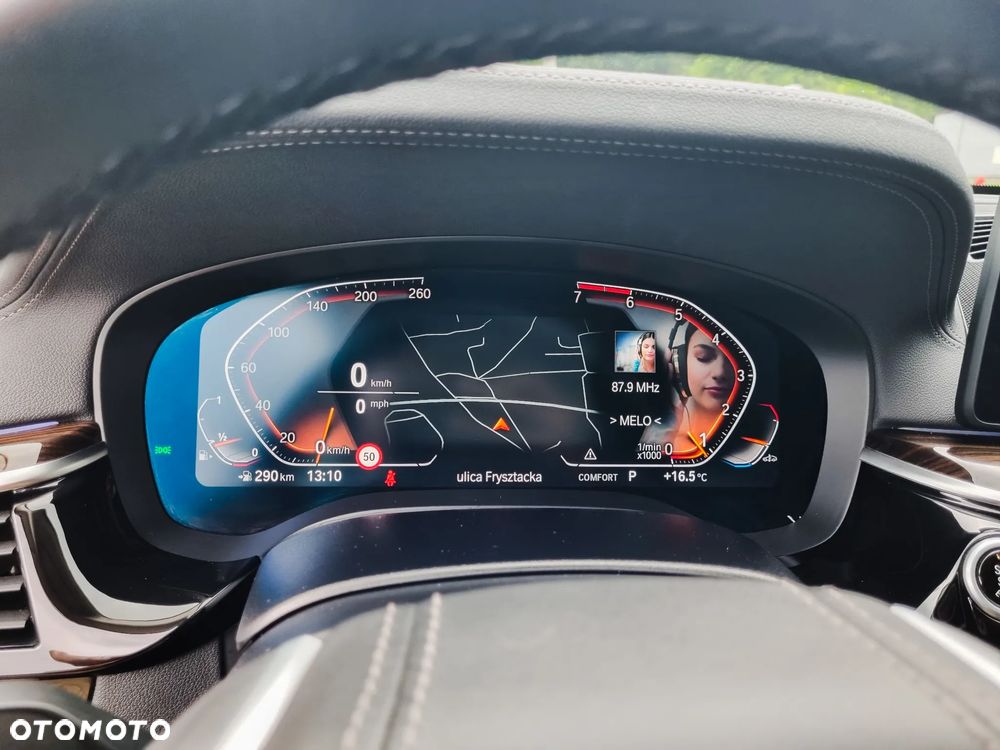 BMW Seria 5 520i Luxury Line sport - 35