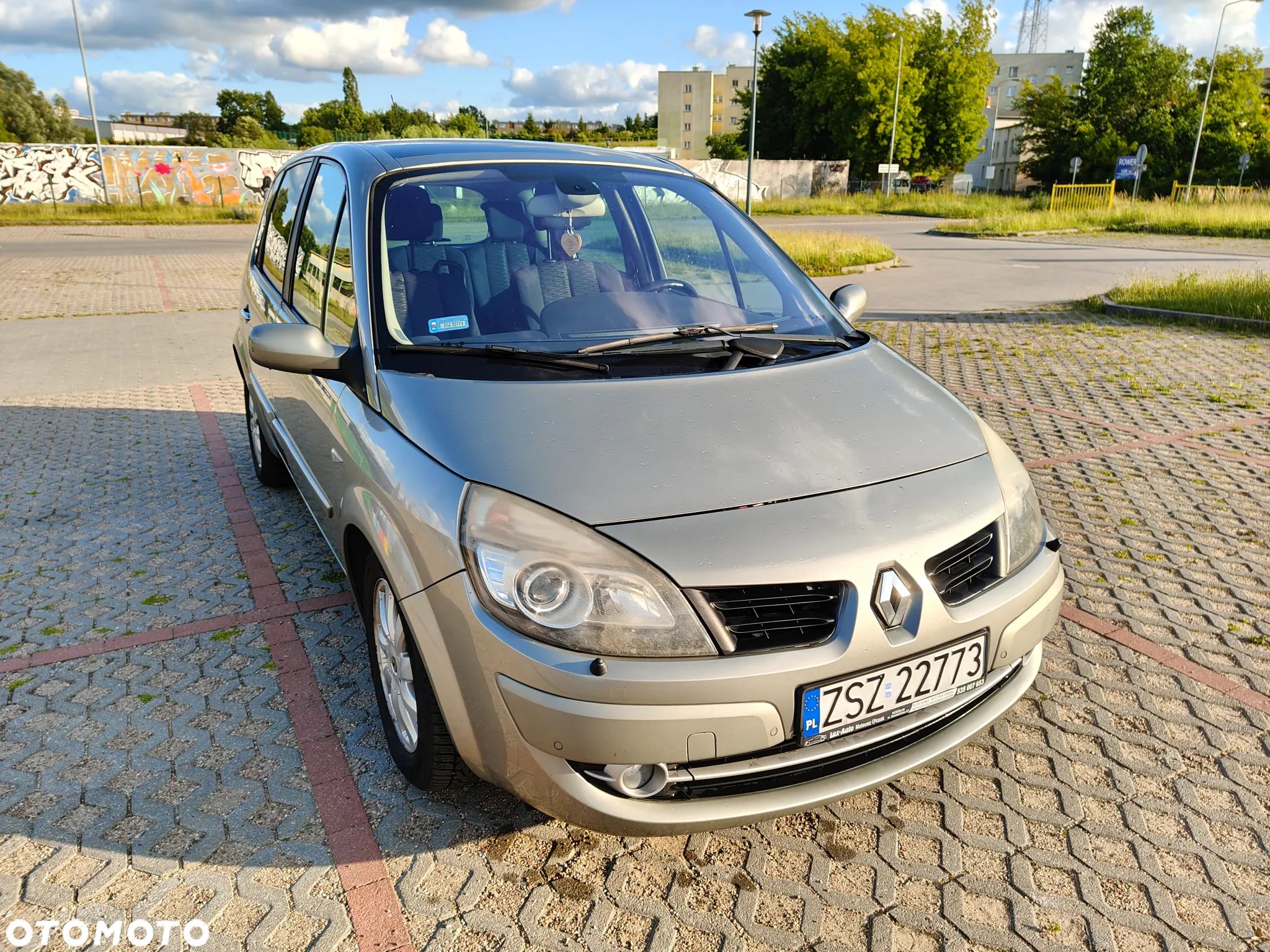 Renault Scenic 2.0 dCi Expression - 1