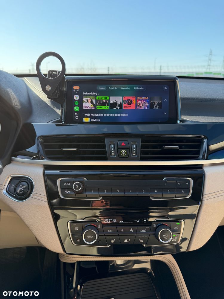 BMW X1 sDrive18i Sport Line - 30