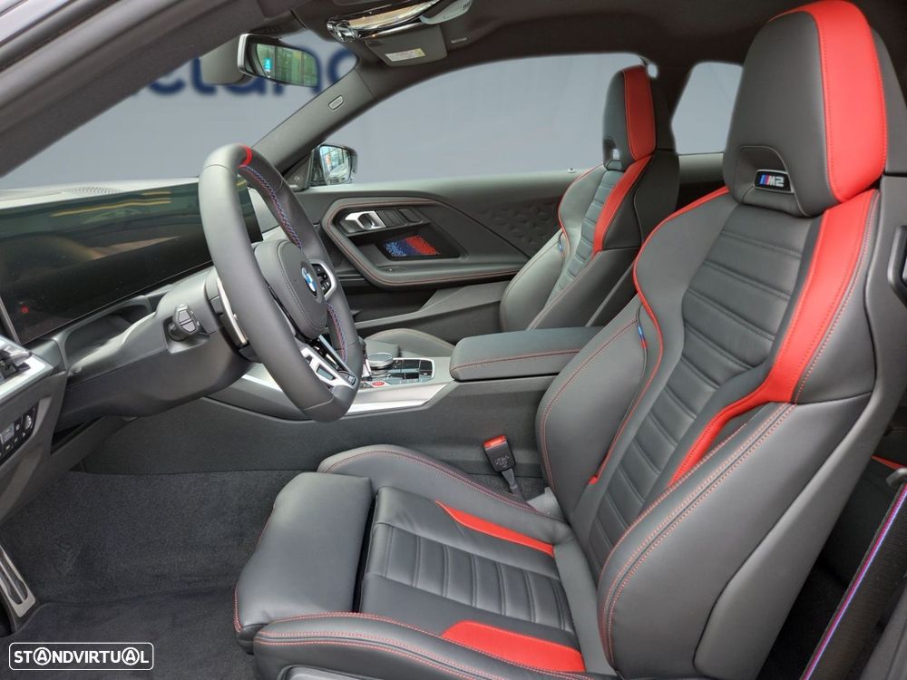 BMW M2 Auto - 11