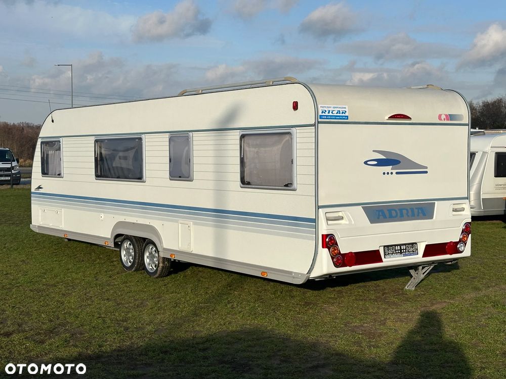 Adria CLASSICA 743 UP z ALDE , dużą markizą. 6/7 osobowa - 6