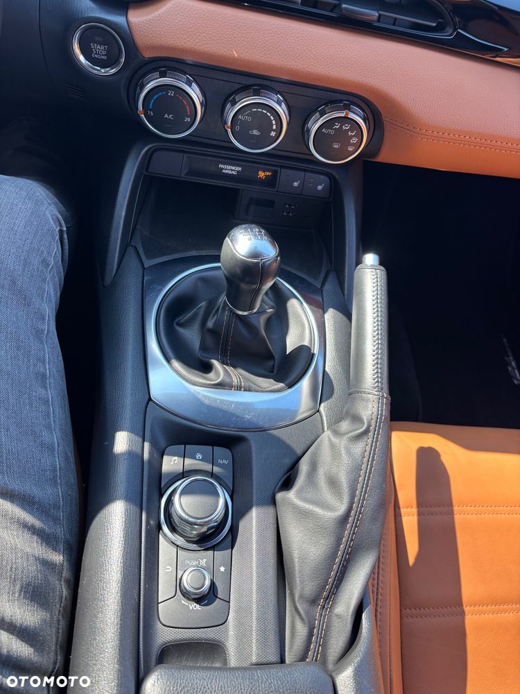 Fiat 124 Spider 1.4 MultiAir Turbo Lusso - 38