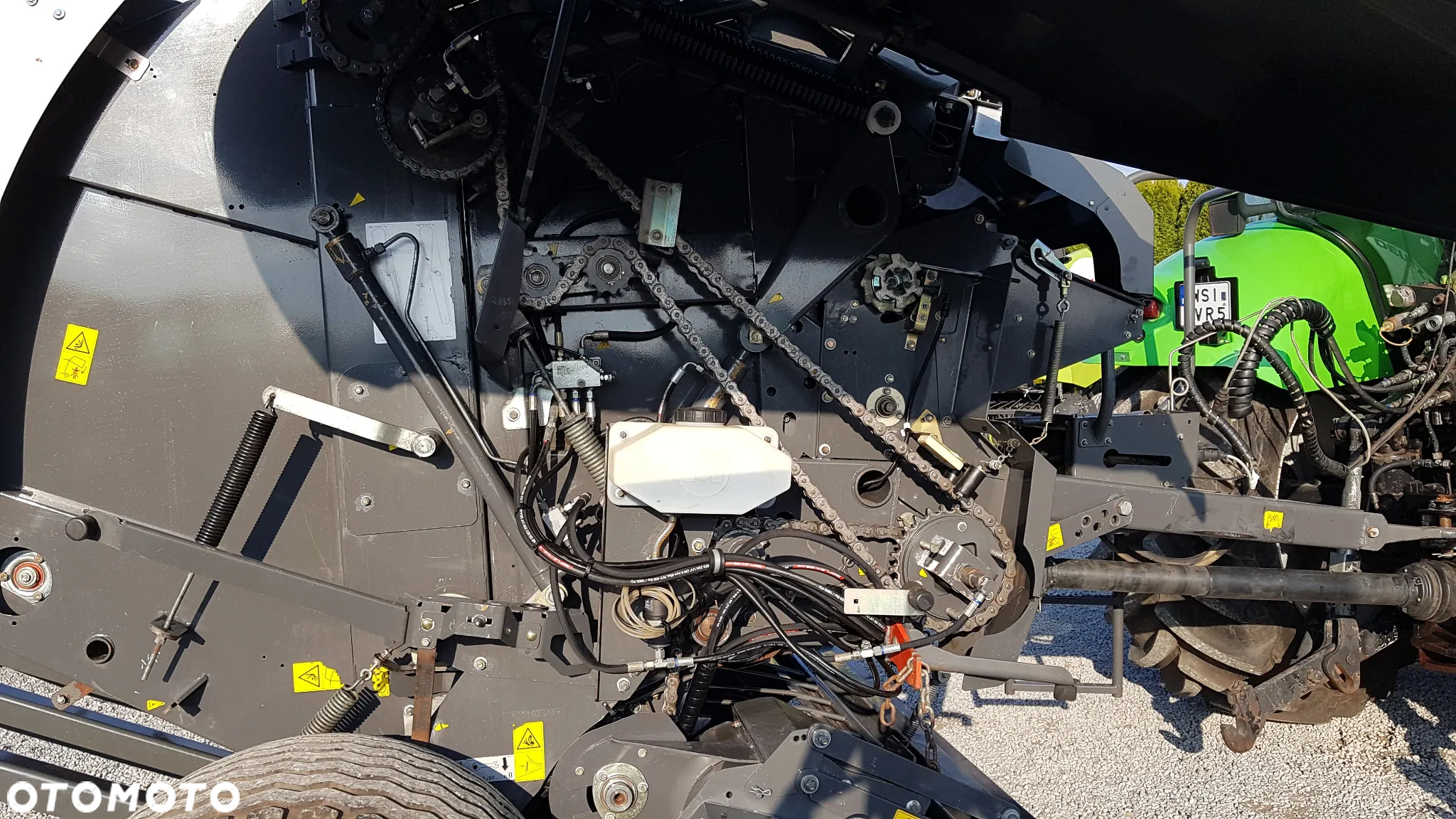 Claas VARIANT 365 RC 2013R - 8