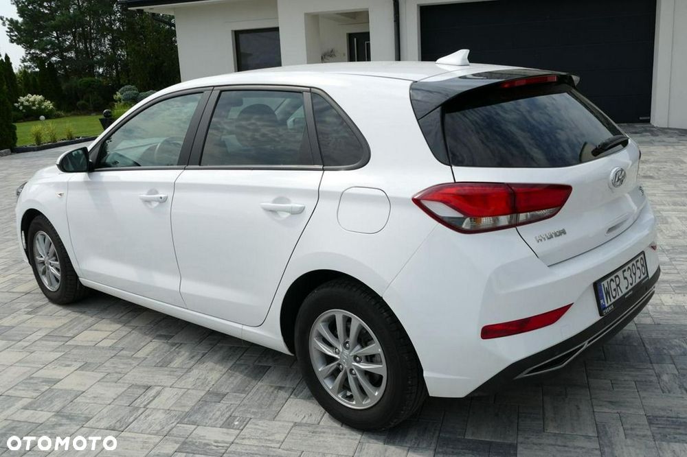 Hyundai i30 1.0 T-GDI Connect & Go - 4