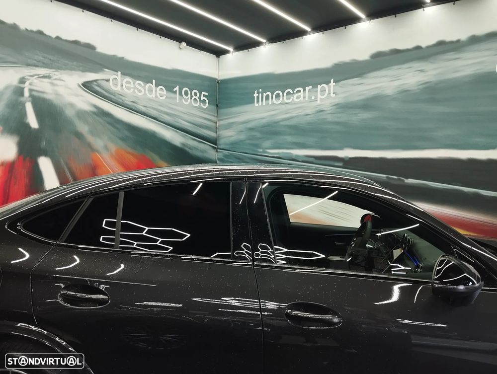 Mercedes-Benz GLC 300 de Coupe 4Matic - 11