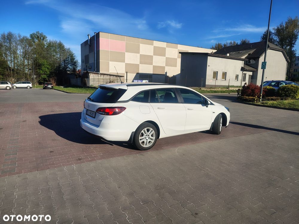 Opel Astra 1.4 T GPF Enjoy - 10