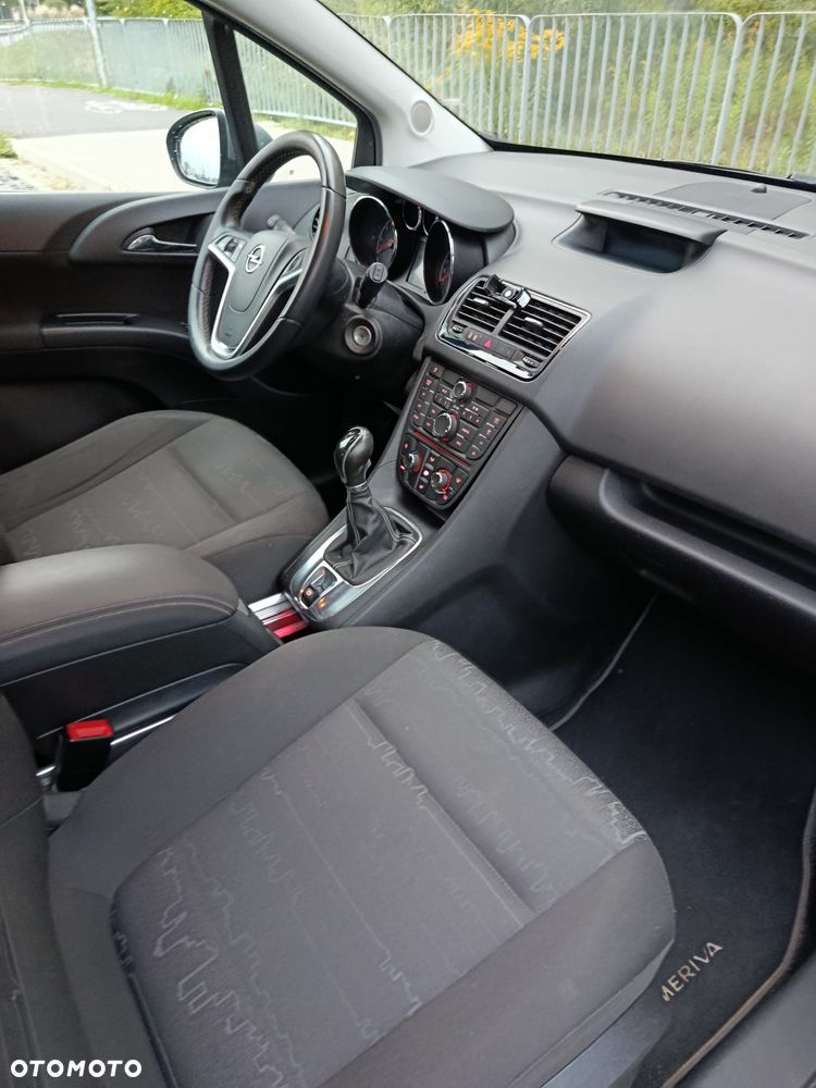 Opel Meriva - 8
