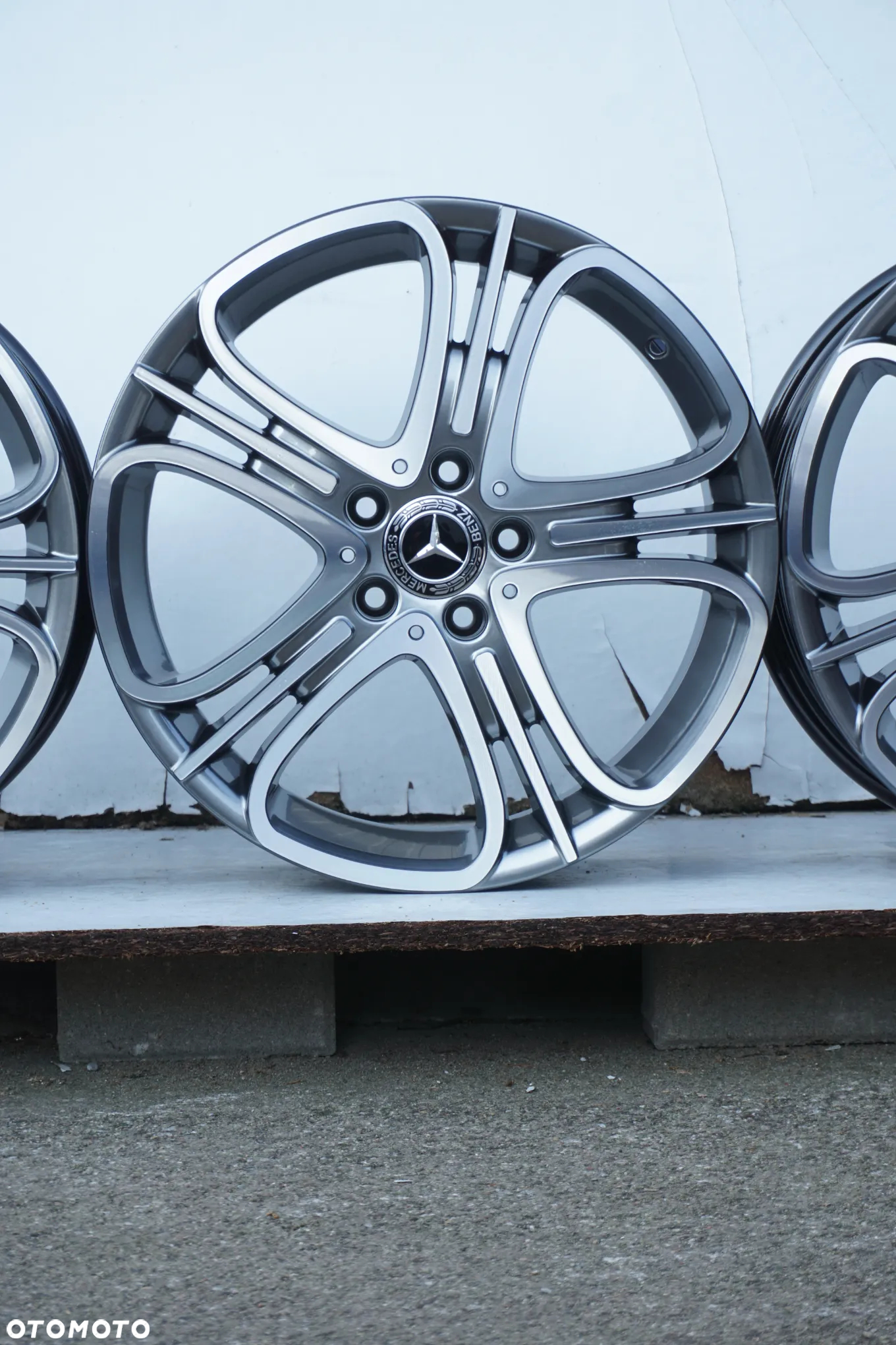 Mercedes 5x112 18 7,5J W246 stan bdb shadow chrome - 6