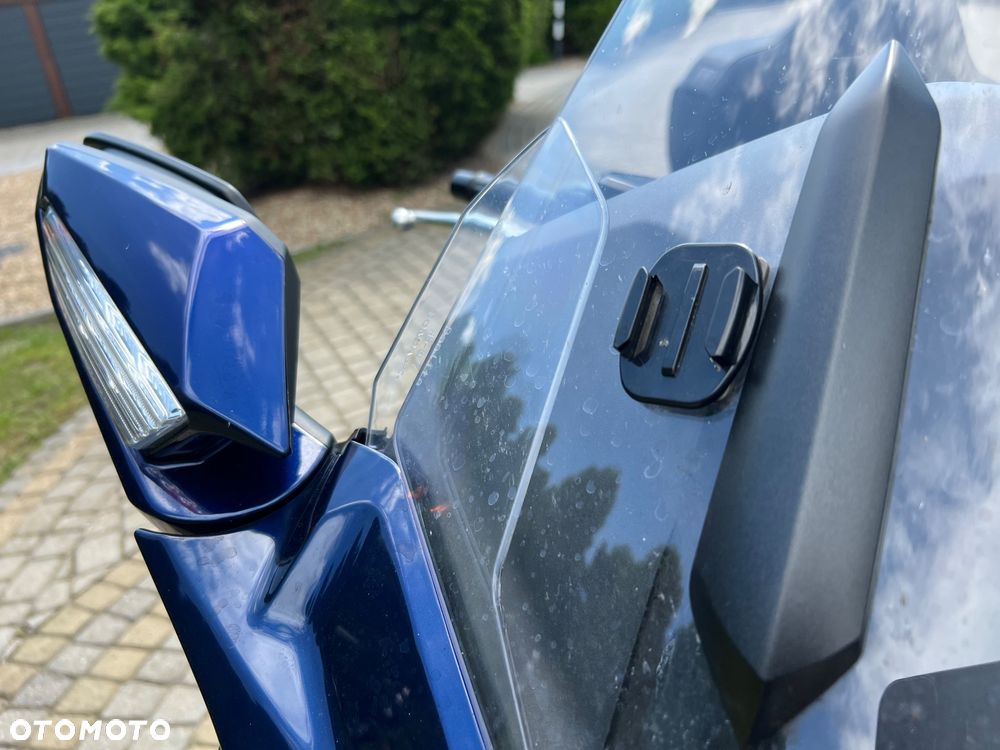 Honda GL - 12