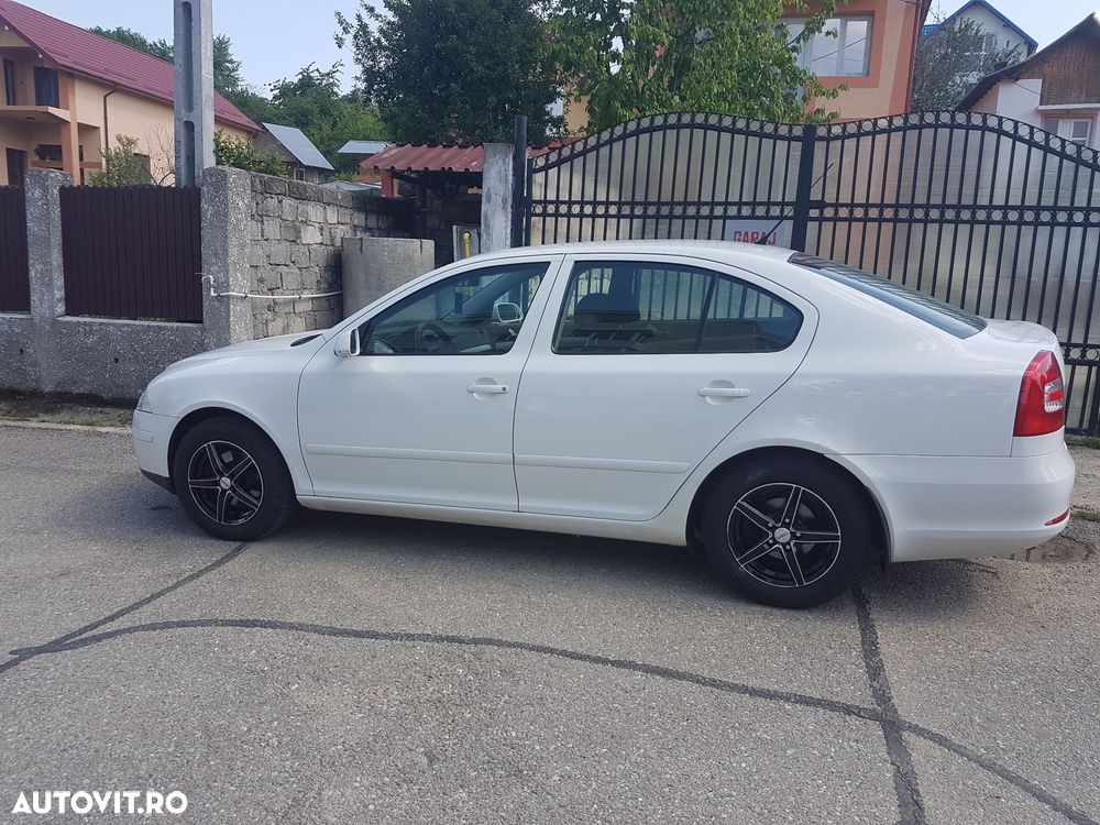 Skoda Octavia - 1