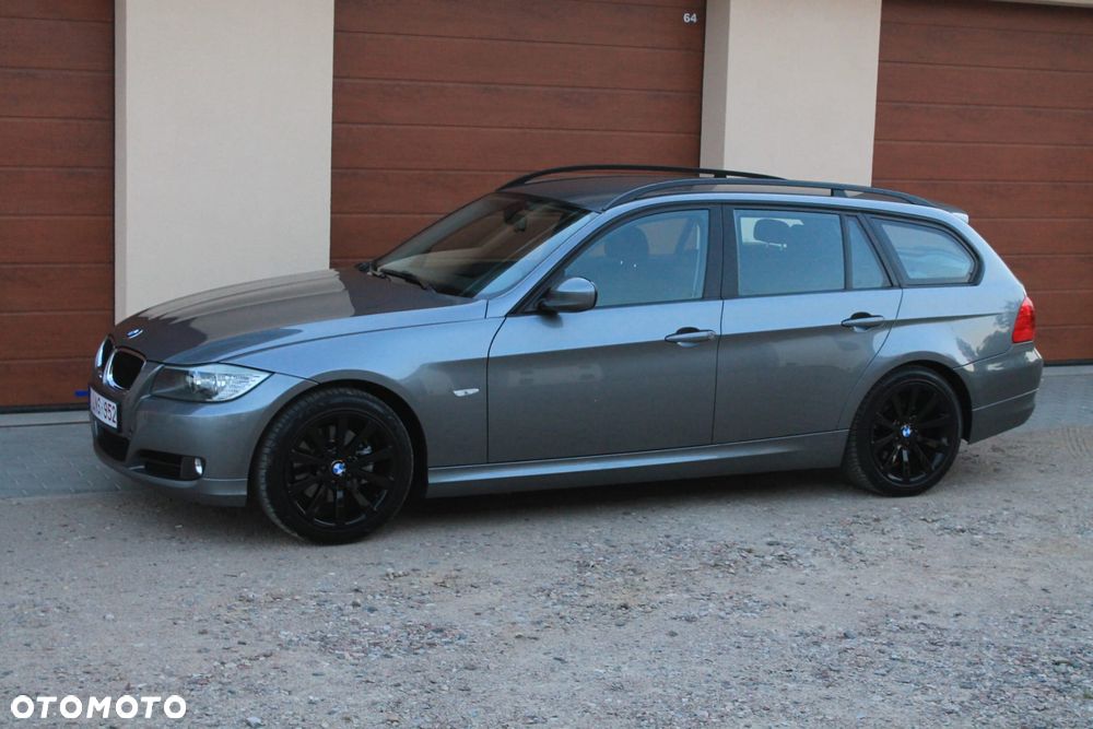BMW Seria 3 318d DPF Edition Exclusive - 11