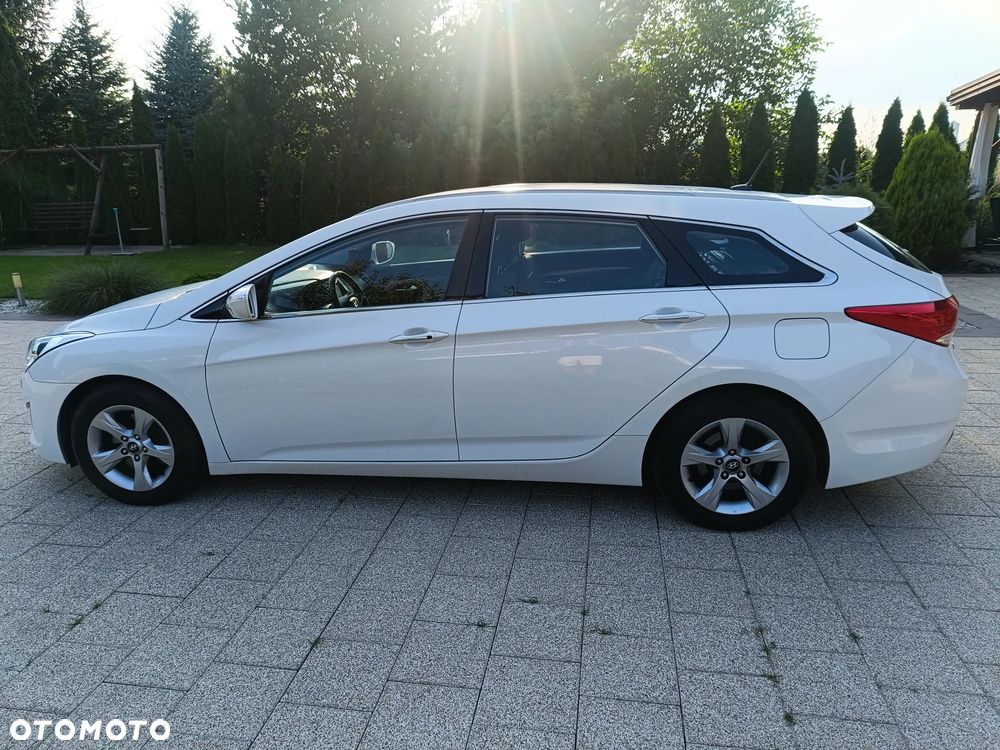 Hyundai i40 i40cw 1.7 CRDi Fifa World Cup Edition - 8