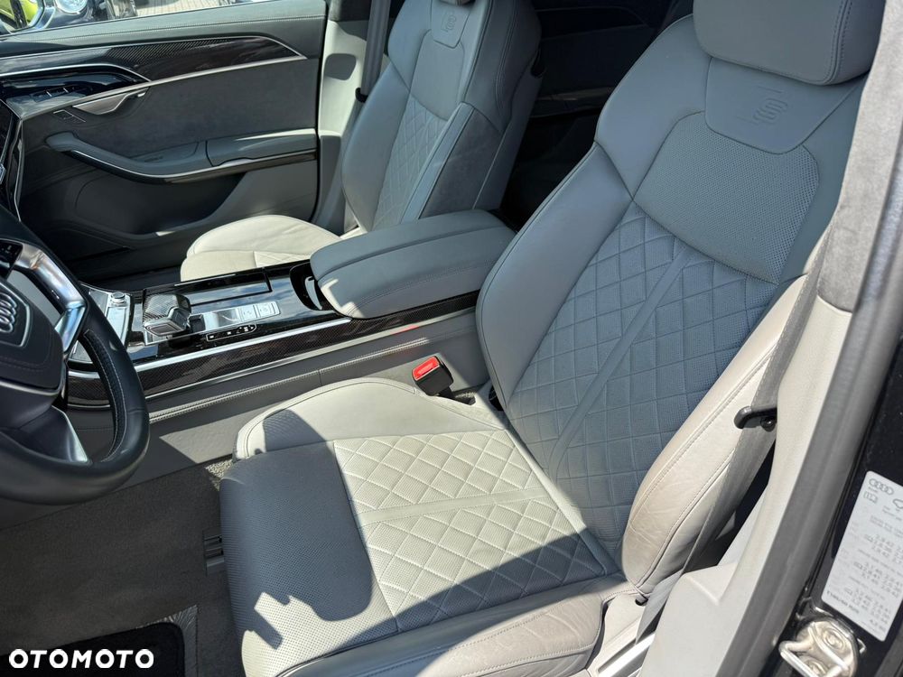 Audi S8 TFSI mHEV Quattro Tiptr - 18