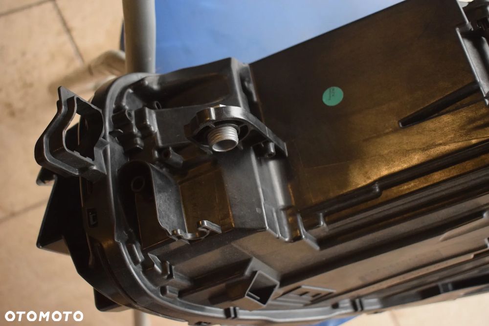 Lampa prawa VW Passat B9 3J1941036  3J1 941 036 - 10