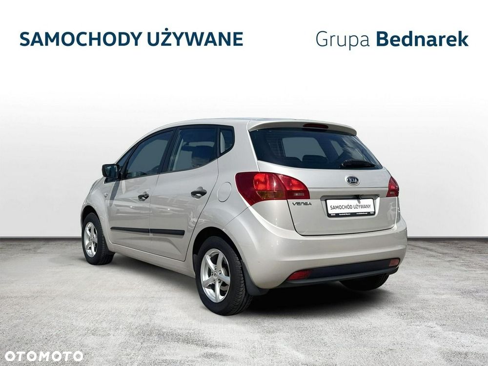 Kia Venga 1.4 S - 3