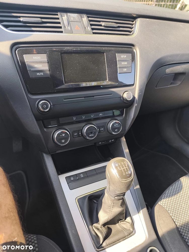 Skoda Octavia 1.4 TSI Ambition - 9