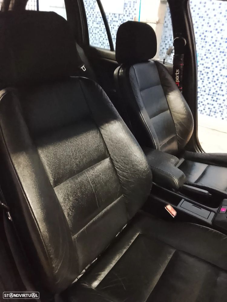 BMW 325 tds Touring - 9