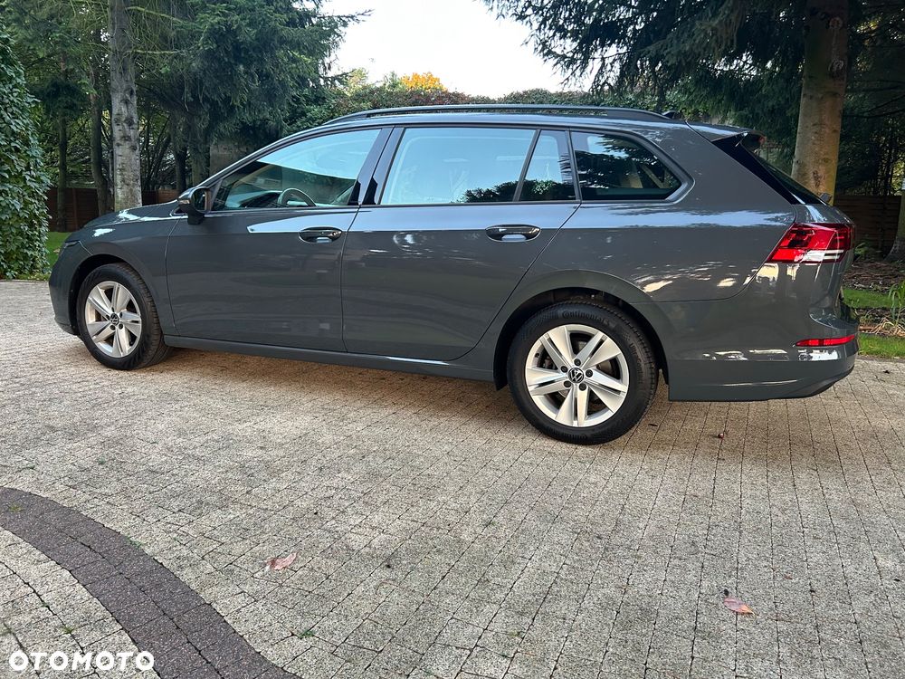Volkswagen Golf 1.5 eTSI OPF DSG Life - 2