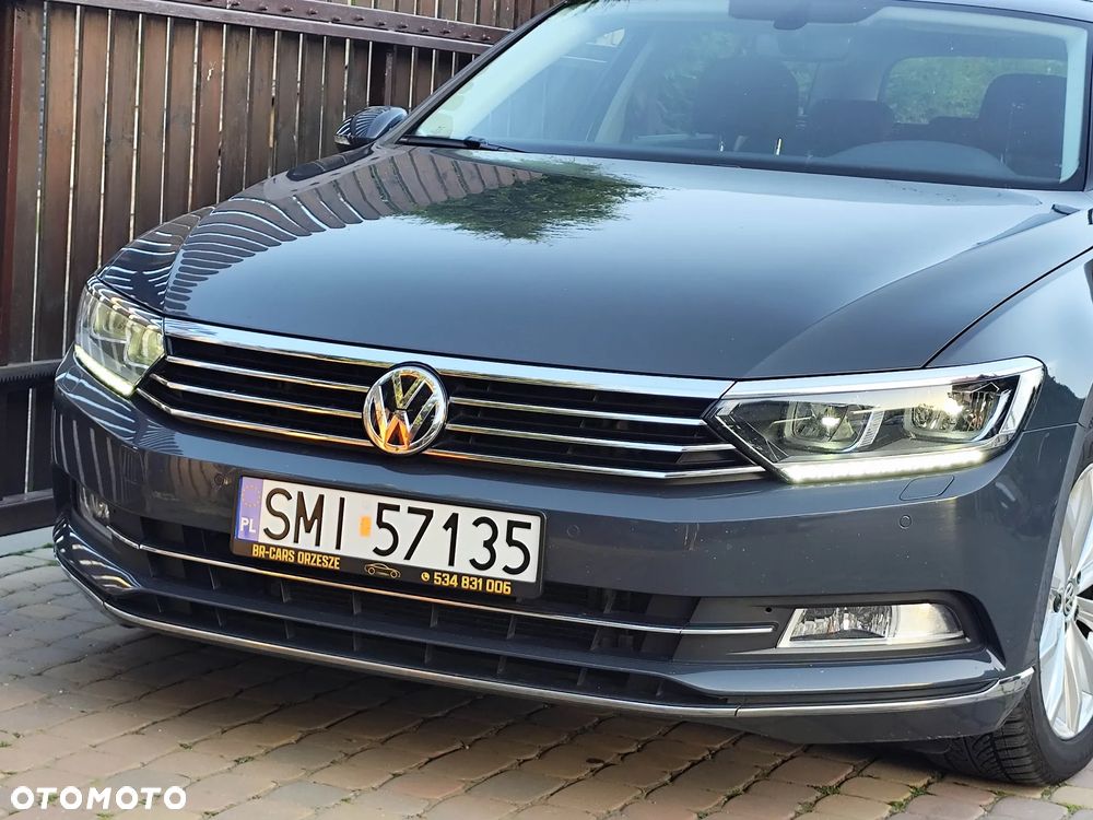 Volkswagen Passat Variant 1.8 TSI (BlueMotion Technology) DSG Highline - 22