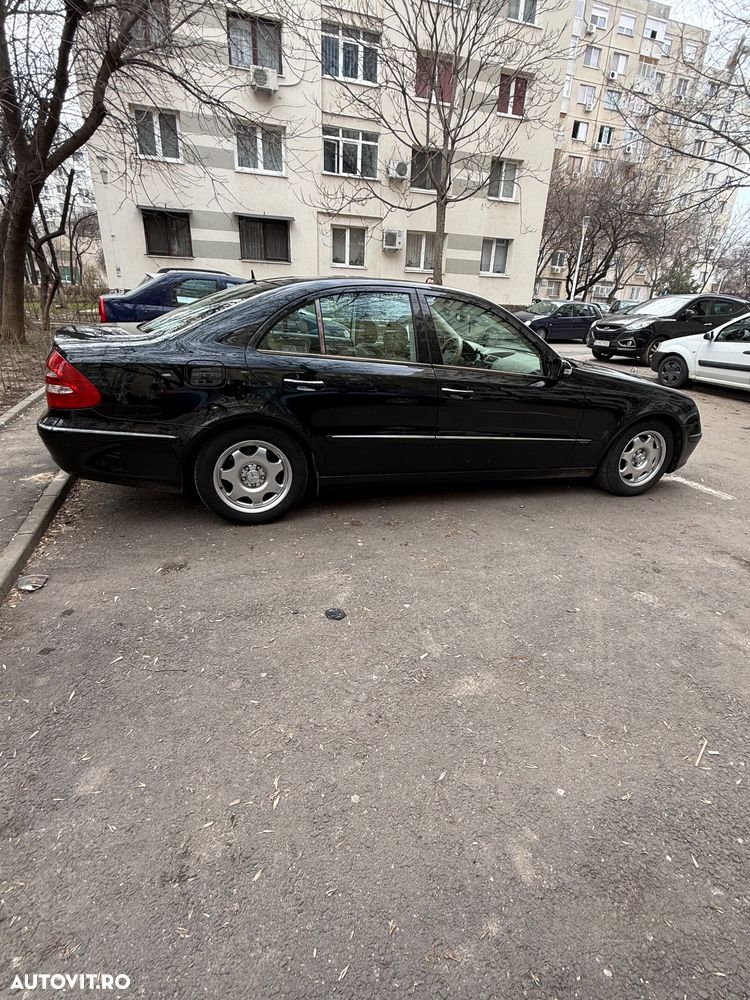 Mercedes-Benz E 200 CDI Classic - 3