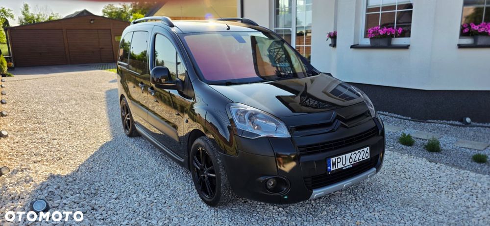 Citroën Berlingo 1.6i Pakiet Plus - 1