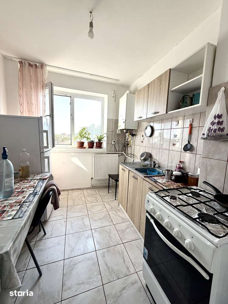 2 camere Renovat Mobilat Blvd. Independenței — fotografia 3