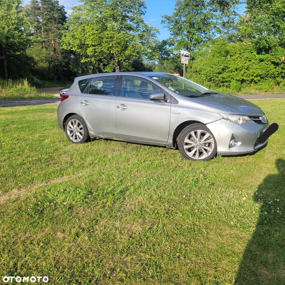 Toyota Auris - 2